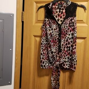 Leapord top